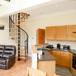  Apartment Beautiful Cozy 3 Bedroom 2 Bathroom
